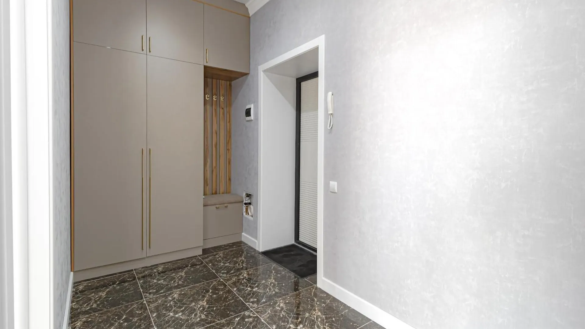 Apartment Apart Astana, Grand Champion Туран 46/4